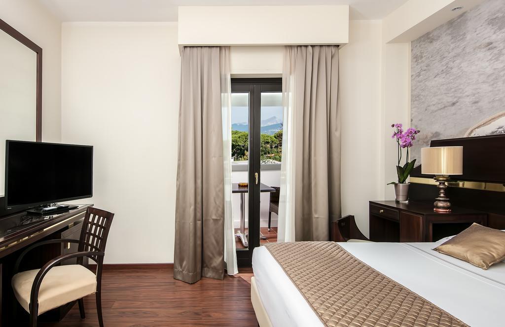 Hotel St.Mauritius Форте-деи-Марми Экстерьер фото